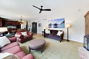 26W363 Torrey Pines Ct, Winfield, IL 60190 - Photo 7