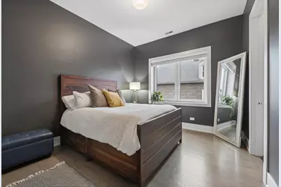 3518 W Wolfram Street #2, Chicago, IL 60618 - Photo 25