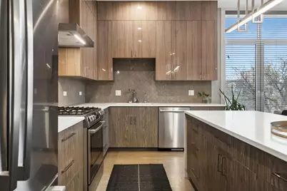 3518 W Wolfram Street #2, Chicago, IL 60618 - Photo 11