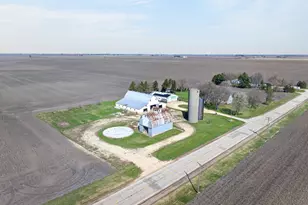 1519 Il Route 251, Steward, IL 60553 - Photo 33