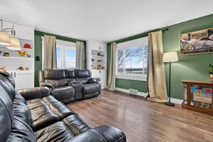 1519 Il Route 251, Steward, IL 60553 - Photo 3