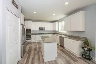 2868 Liberty Lakes Blvd, Wauconda, IL 60084 - Photo 13