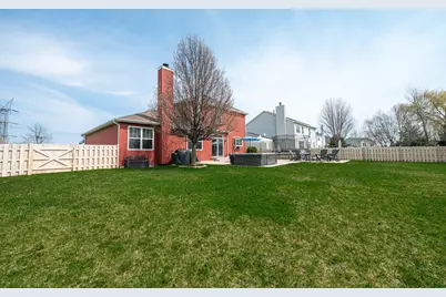 2868 Liberty Lakes Boulevard, Wauconda, IL 60084 - Photo 49