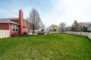 2868 Liberty Lakes Blvd, Wauconda, IL 60084 - Photo 51