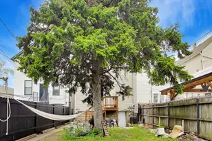 1645 N Central Park Ave, Chicago, IL 60647 - Photo 21