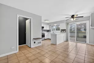 107 Chicory Ct, Rolling Meadows, IL 60008 - Photo 15