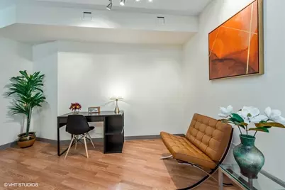 1720 Maple Avenue #409, Evanston, IL 60201 - Photo 3