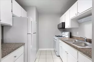 5740 East Ave, Countryside, IL 60525 - Photo 3