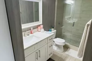 10 E Ontario St, Chicago, IL 60611 - Photo 7