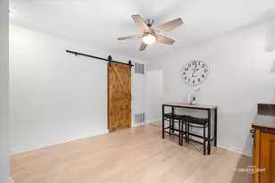 410 S Jackson St, Batavia, IL 60510 - Photo 9