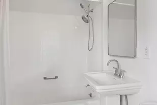 5050 S East End Ave, Chicago, IL 60615 - Photo 13