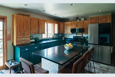 45 Oak Ridge Drive, Lasalle, IL 61301 - Photo 5