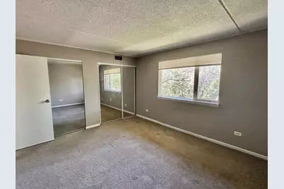 5S070 Pebblewood Lane #G11, Naperville, IL 60563 - Photo 9