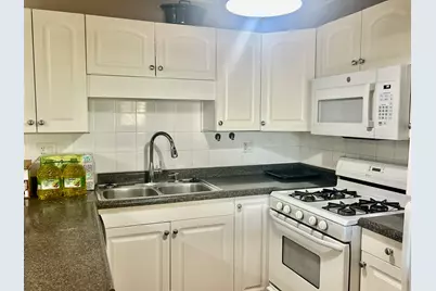 5S070 Pebblewood Lane #G11, Naperville, IL 60563 - Photo 5