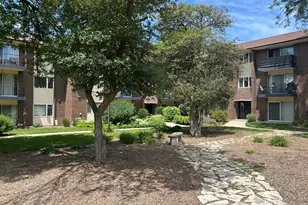 5S070 Pebblewood Ln, Naperville, IL 60563 - Photo 15