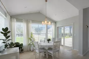 1981 Angelica Ln, Bartlett, IL 60103 - Photo 7