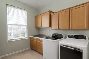 1981 Angelica Ln, Bartlett, IL 60103 - Photo 15