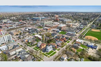 323 S Hale Street, Wheaton, IL 60187 - Photo 9