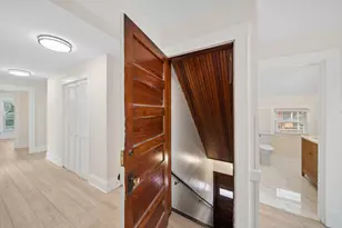 323 S Hale St, Wheaton, IL 60187 - Photo 29
