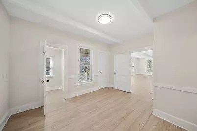 323 S Hale Street, Wheaton, IL 60187 - Photo 17