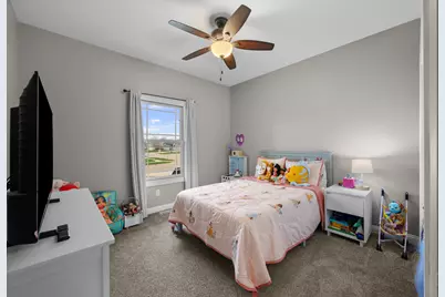 510 Pinehurst Drive, Eldridge, IA 52748 - Photo 27