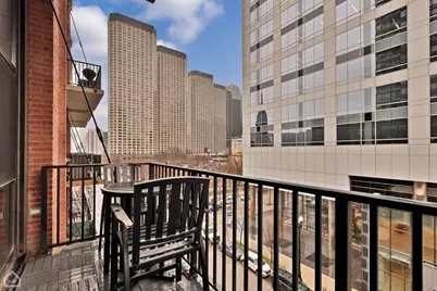 210 S Desplaines Street #404, Chicago, IL 60661 - Photo 17