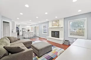 2409 The Strand, Northbrook, IL 60062 - Photo 17