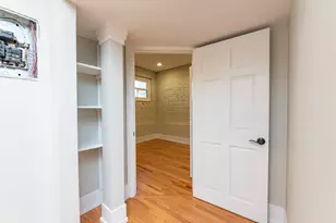 1122 W Addison St, Chicago, IL 60613 - Photo 7