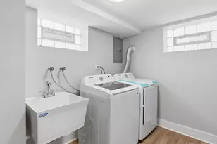 600 E 87th Pl, Chicago, IL 60619 - Photo 27