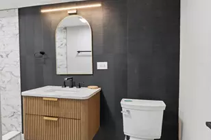 600 E 87th Pl, Chicago, IL 60619 - Photo 25