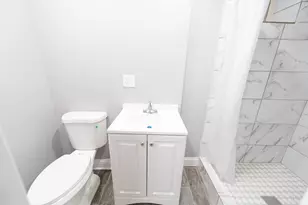 1028 W Oakdale Ave, Chicago, IL 60657 - Photo 7