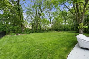 1205 Chateaugay Ave, Naperville, IL 60540 - Photo 43