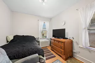 7918 Karlov Ave, Skokie, IL 60076 - Photo 11