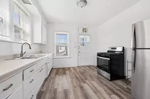 7918 Karlov Ave, Skokie, IL 60076 - Photo 13