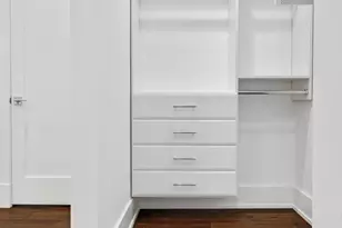 653 W Wrightwood Ave, Chicago, IL 60614 - Photo 9