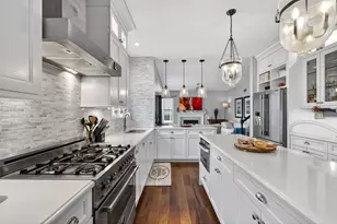 5285 Shotkoski Dr, Hoffman Estates, IL 60192 - Photo 5