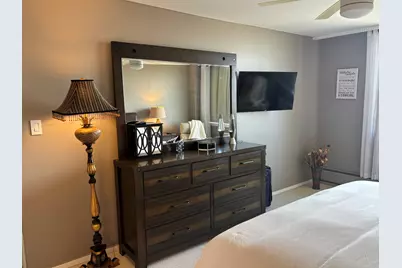 40 N Tower Road #10, Oak Brook, IL 60523 - Photo 17