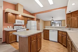 22930 Glen Eagle Dr S, Frankfort, IL 60423 - Photo 11