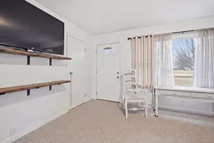 200 Ramona Ave, Rochelle, IL 61068 - Photo 7