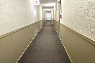 9701 N Dee Rd, Niles, IL 60714 - Photo 13