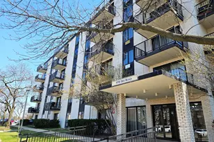 9701 N Dee Rd, Niles, IL 60714 - Photo 1