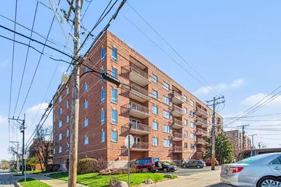 1327 E Washington Street #309, Des Plaines, IL 60016 - Photo 3