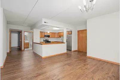 1327 E Washington Street #309, Des Plaines, IL 60016 - Photo 5