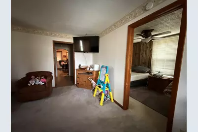 1 E Main Street, Amboy, IL 61310 - Photo 23