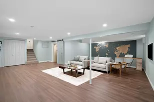 9249 Kildare Ave, Skokie, IL 60077 - Photo 9