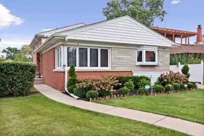9249 Kildare Avenue, Skokie, IL 60077 - Photo 1