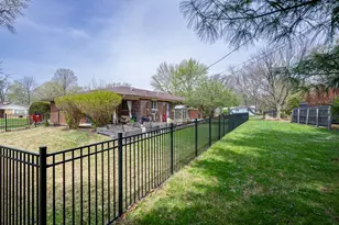 1104 S Westlawn Ave, Champaign, IL 61821 - Photo 33