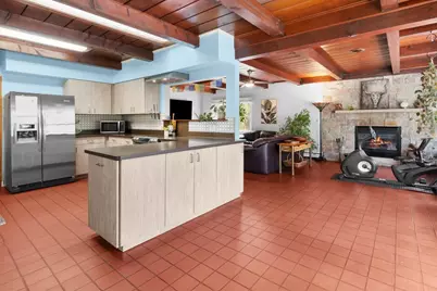 1031 27th Street, Moline, IL 61265 - Photo 13