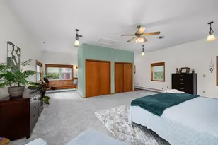 1031 27th St, Moline, IL 61265 - Photo 31
