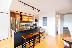 1705 N Clybourn Ave, Chicago, IL 60614 - Photo 7